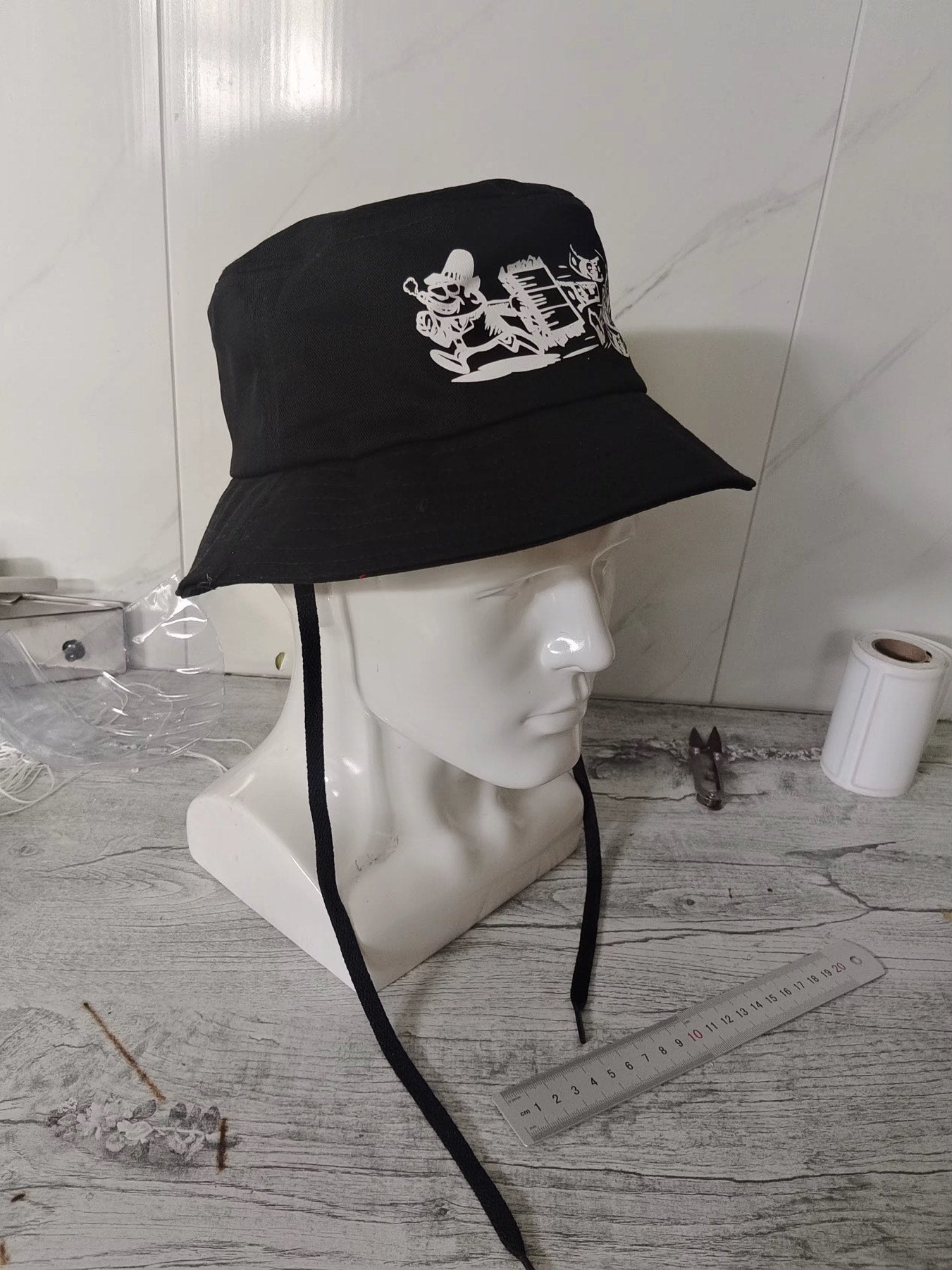 BUCKY [BLACK]